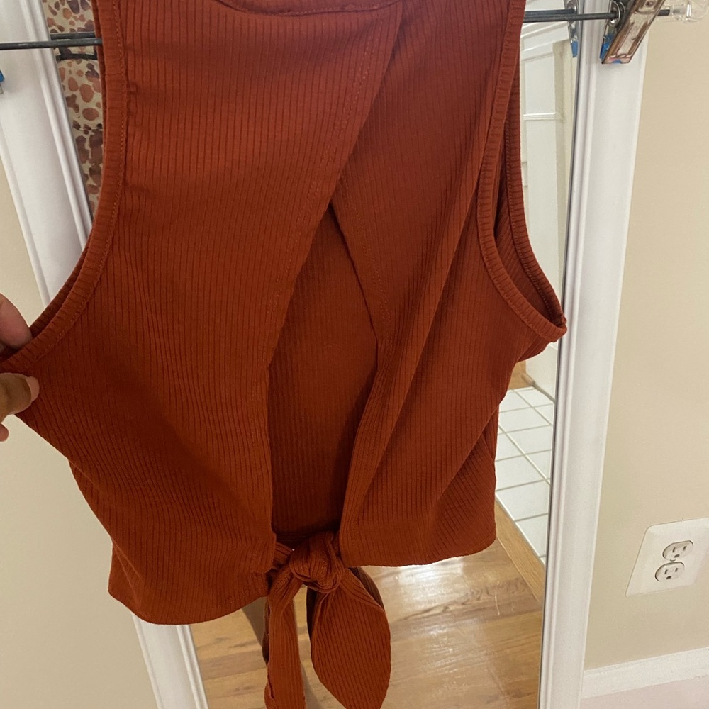 Francesca’s | Size S | Ribbed open back top - Picture 3 of 3
